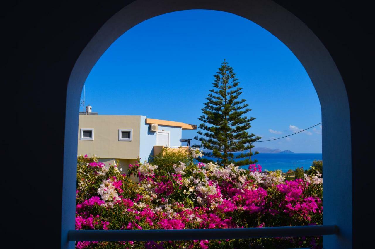 United Blue Resorts - White Sand Karteros Exterior foto